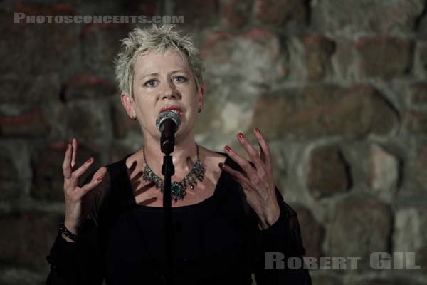 HAZEL O'CONNOR AND THE BLUJA PROJECT - 2010-05-02 - PARIS - Theatre de Nesle - 